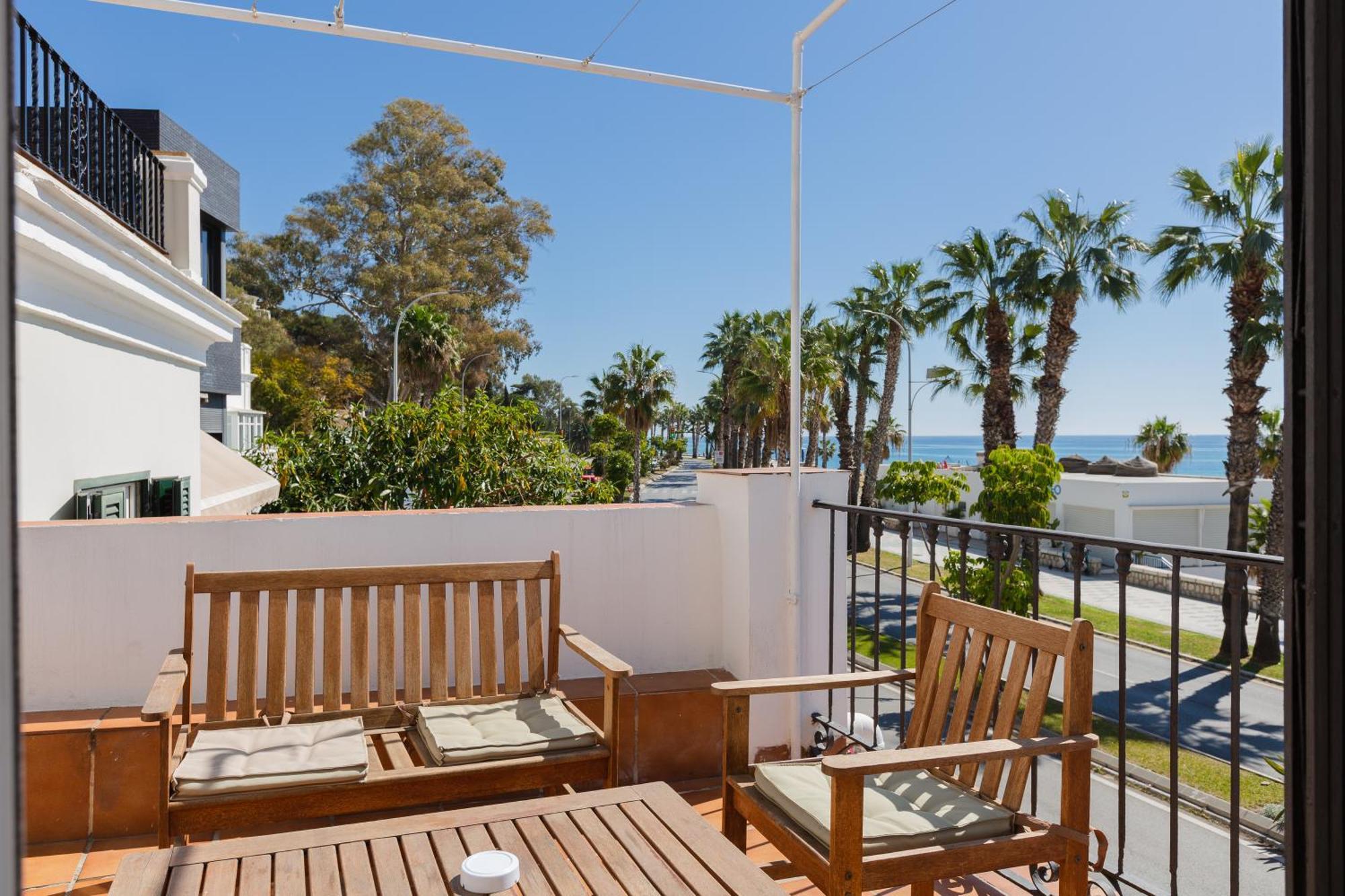 Apartamento Con Encanto En Primera Linea De Playa Malaga Zewnętrze zdjęcie